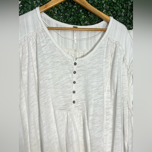 Free People Aster Henley Oversized Boho White Short Sleeved Top Medium - Picture 2 of 13